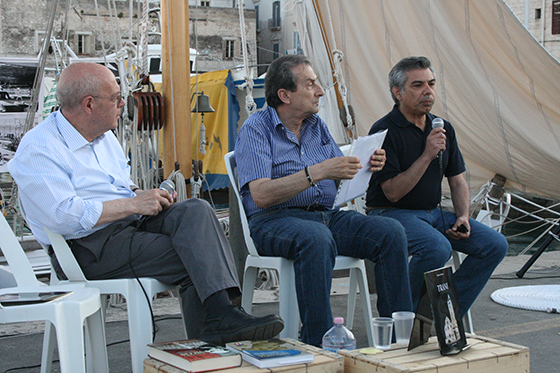 È arrivato un veliero carico di ...